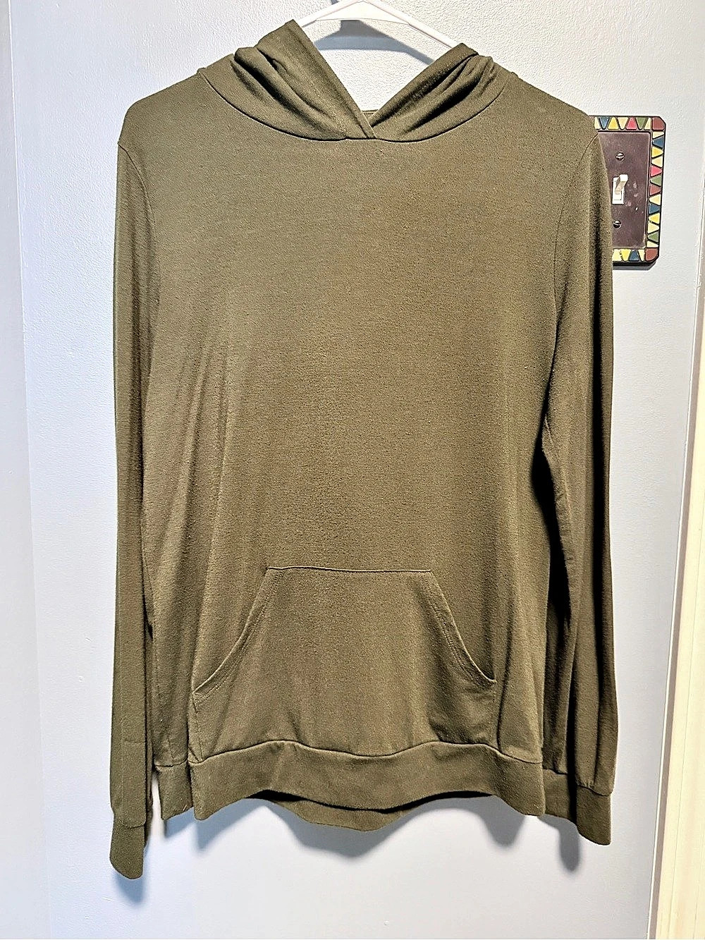 Forever 21 Lightweight Hoodie in Green Size Medium